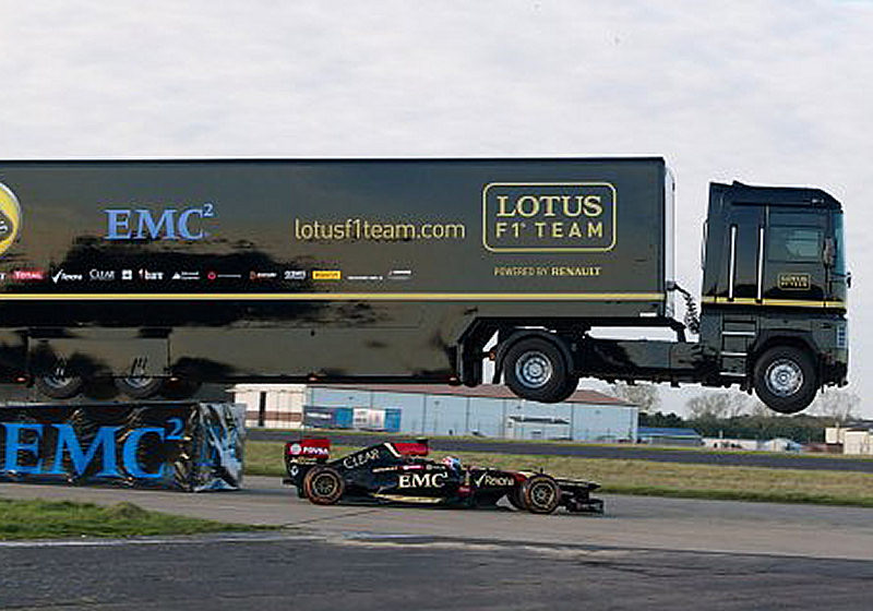 Lotus stellt irren Weltrekord auf (inkl. Video)