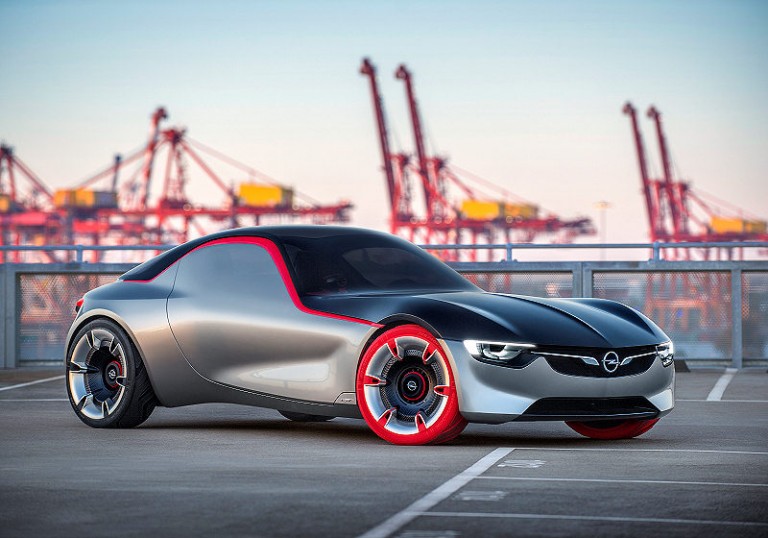 Opel GT Concept zeigt sich endlich.