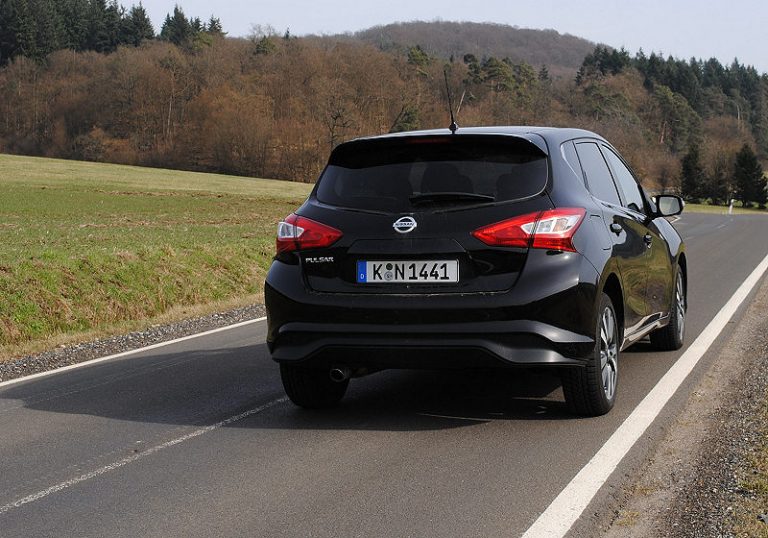 Nissan Pulsar 1.6 DIG-T – Topmodell im Tarnanzug.
