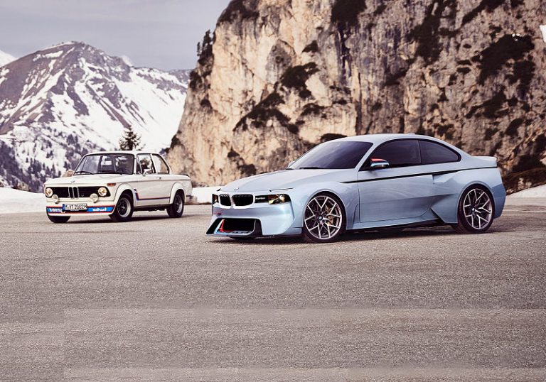 BMW 2002 Hommage.