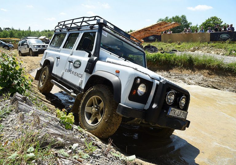 Land Rover Experience Tour 2017