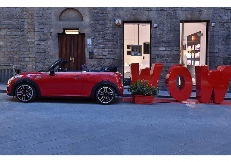 MINI John Cooper Works Cabrio.