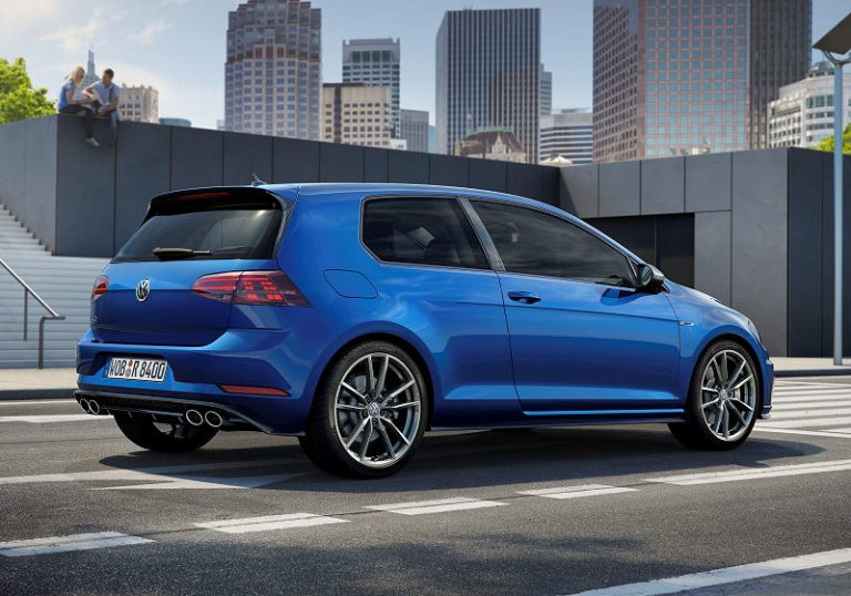 Neue R-Line für VW Golf und Golf Variant