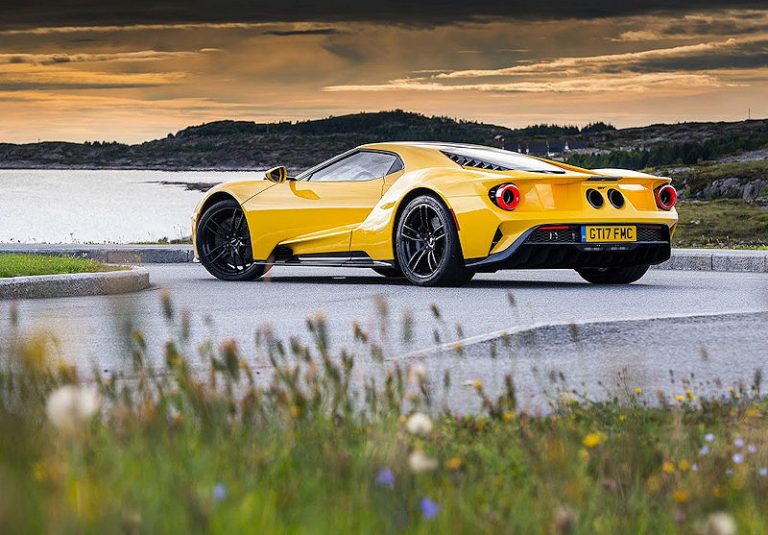 Neues Video!! Ford GT ist der Star der Videoreihe „Europe’s Greatest Driving  Roads“