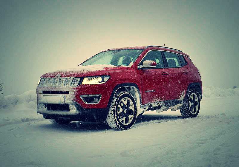 Jeep Compass Let it snow, let it snow CARWALK