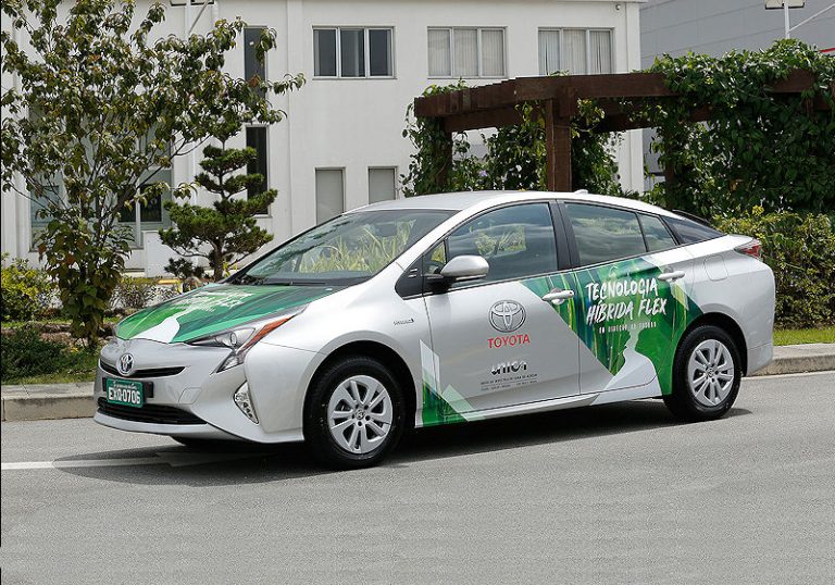 Toyota „Flex Fuel“-Hybrid