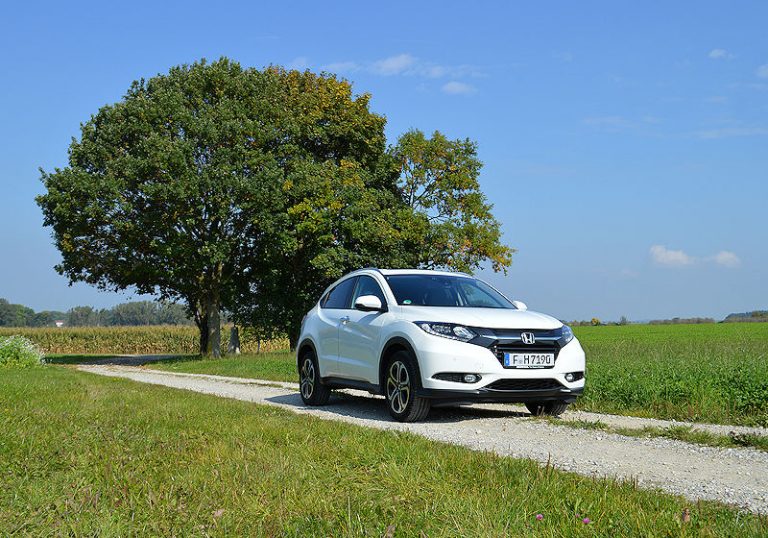 Honda HR-V – Magic Seats! Magic SUV?