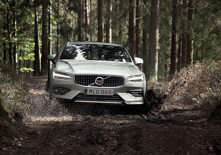 Auf zu neuen Abenteuern mit dem Volvo V60 Cross Country