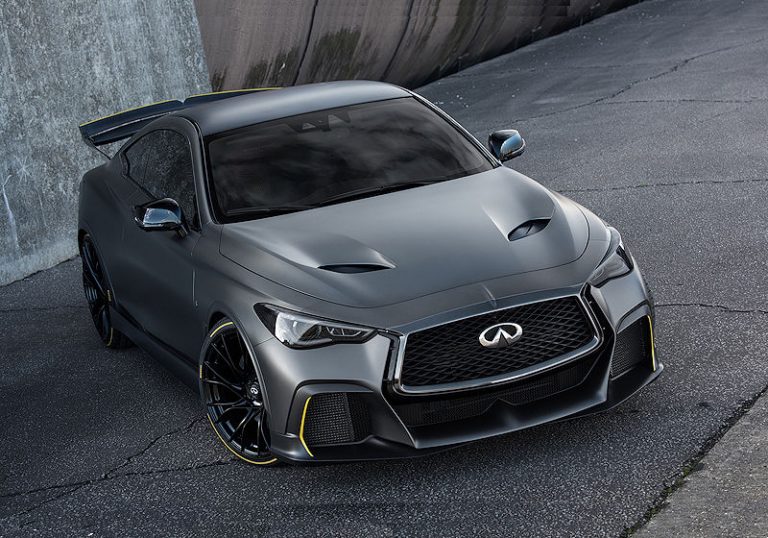 INFINITI mit dem Projekt Black S Hybrid