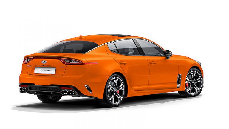 Kia Stinger in Neonorange