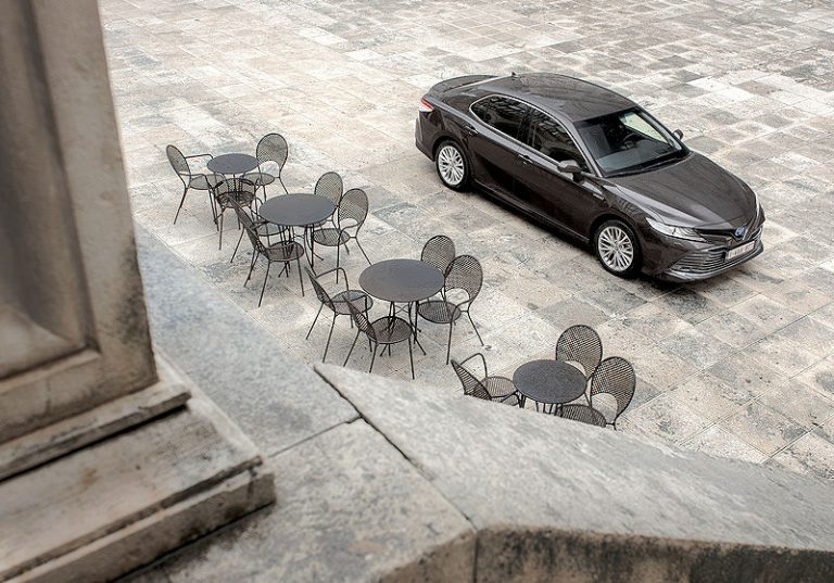 Willkommen zurück, Toyota Camry!