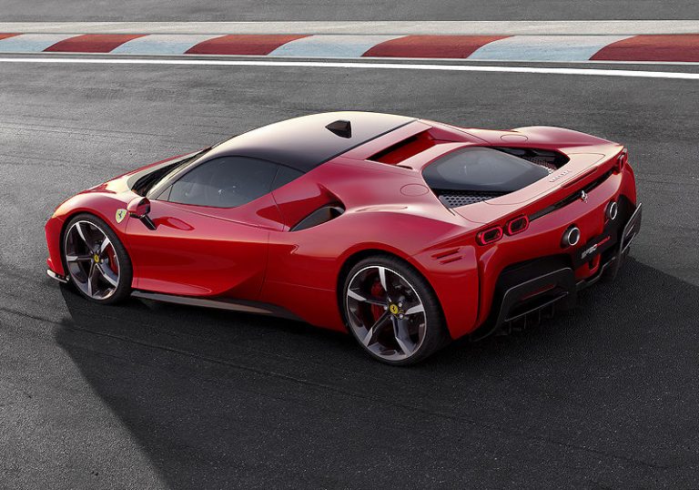 Ferrari SF90 Stradale – Serien-Supersportwagen mit Plug-in-Hybrid