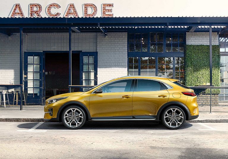 Erstes Bild des Kia XCeed