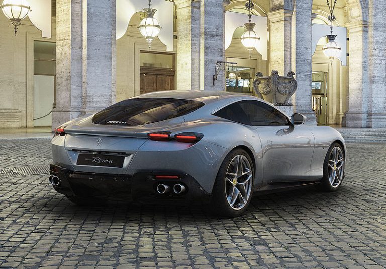 Dolce Vita: Ferrari Roma