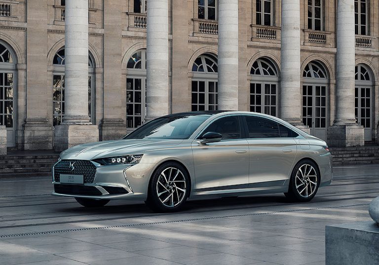 DS Automobiles präsentiert DS 9