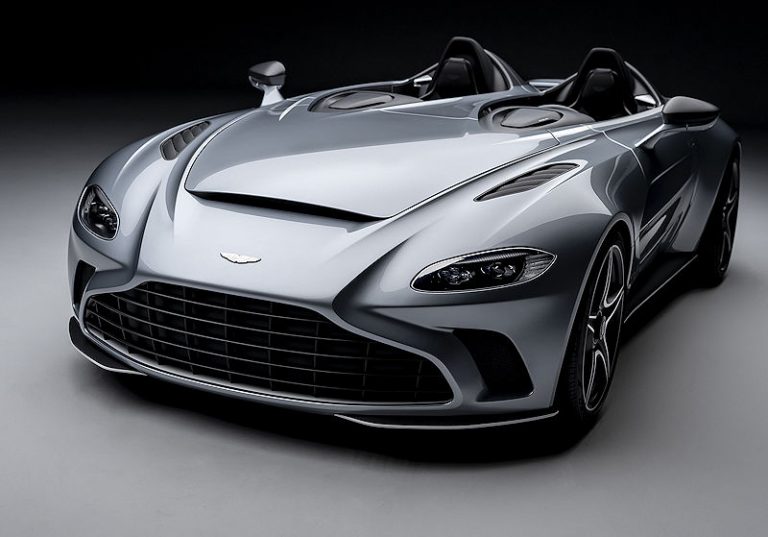 ASTON MARTIN V12 SPEEDSTER