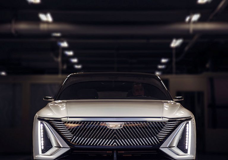 Cadillac LYRIQ Show Car