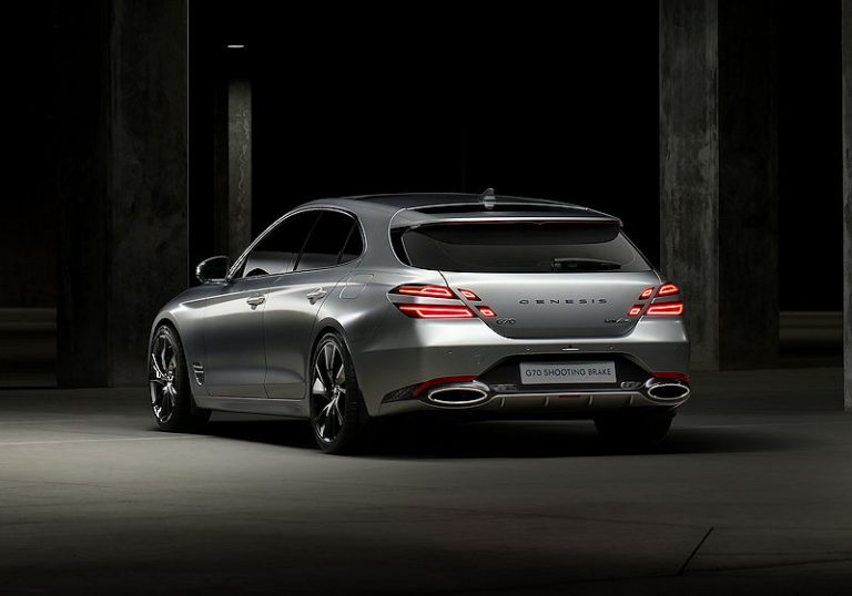 GENESIS G70 SHOOTING BRAKE