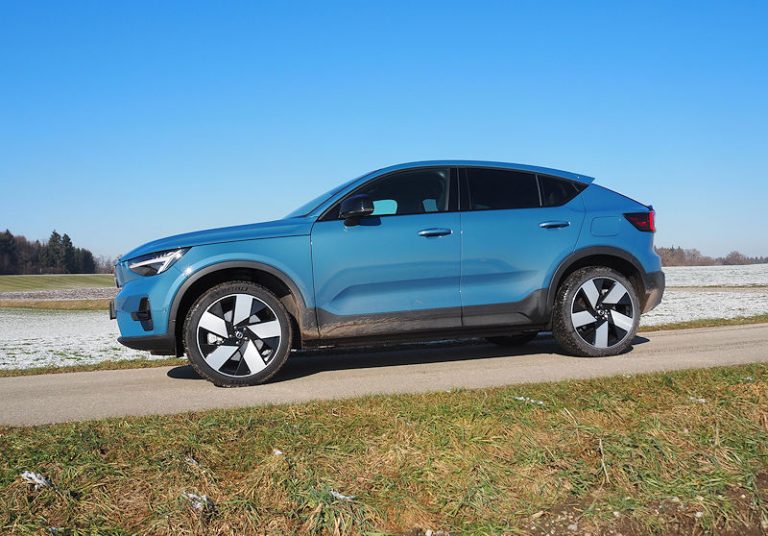 Volvo C40 Recharge Pure Electric Twin Ultimate
