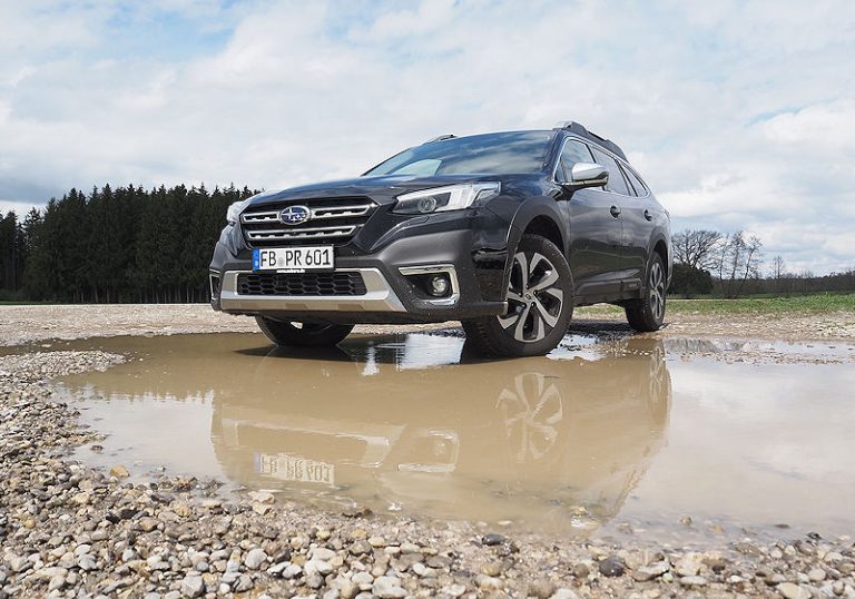 Subaru Outback 2.5i Platinum
