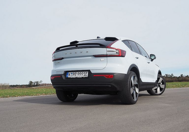 Im Test: Aus Volvo C40 Recharge wird der Volvo EC40