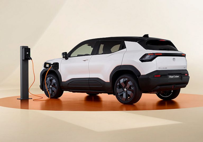 Vollelektrischer Toyota Urban Cruiser