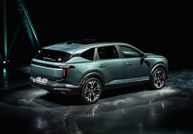 Dacia Striker: Neuer Lifestyle-Kombi